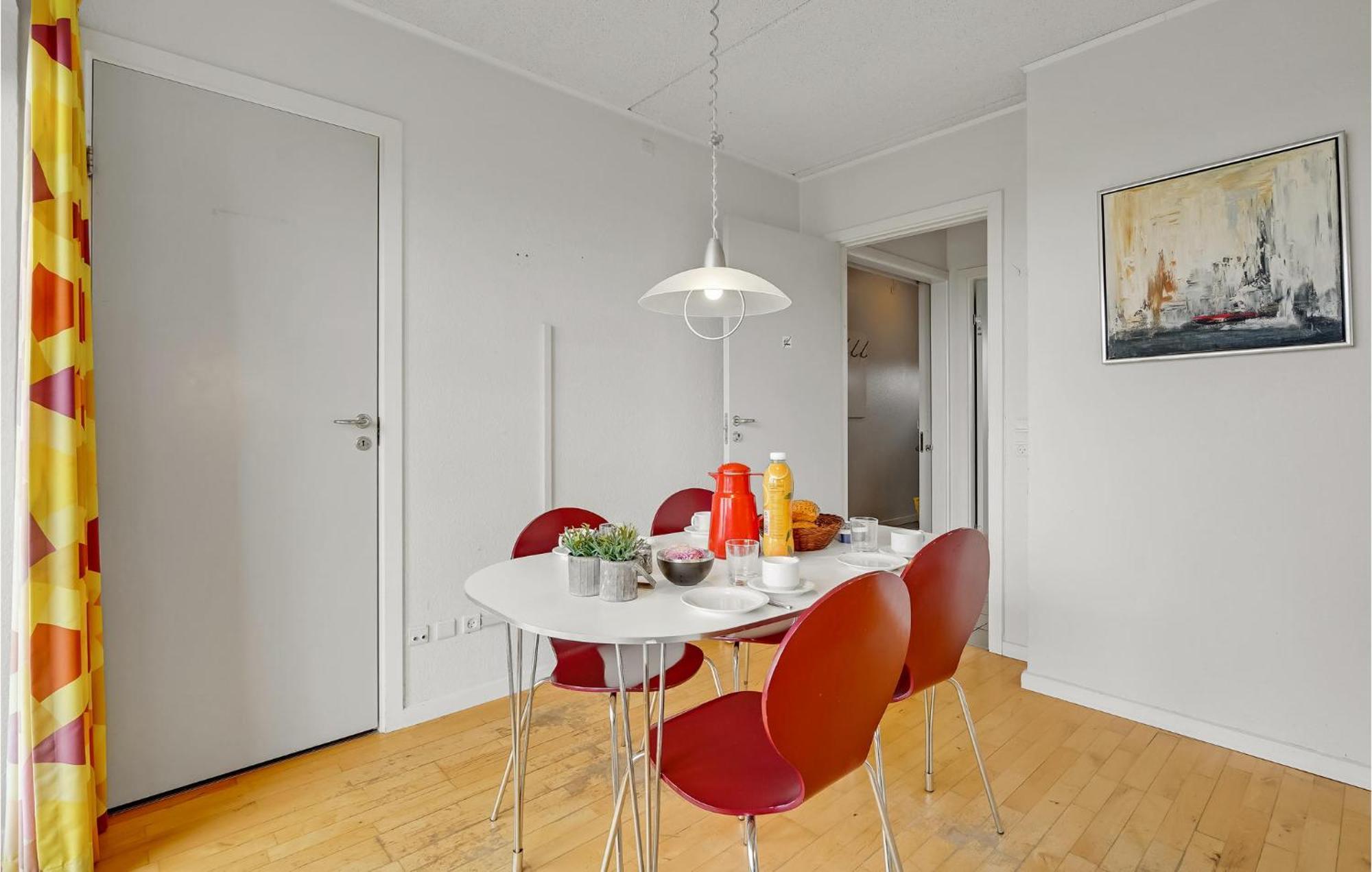 2 Bedroom Stunning Home In Hojer ภายนอก รูปภาพ