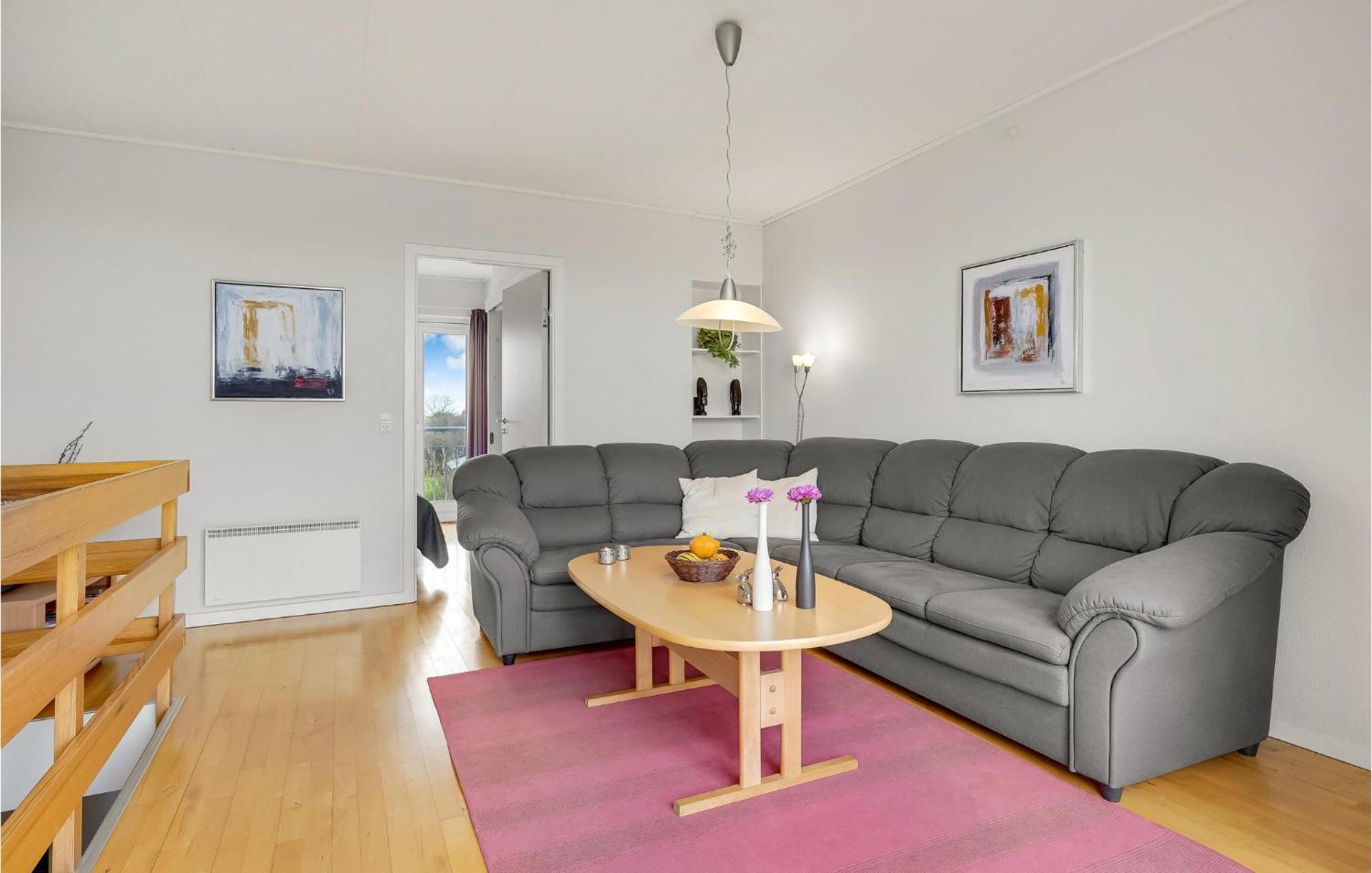 2 Bedroom Stunning Home In Hojer ภายนอก รูปภาพ