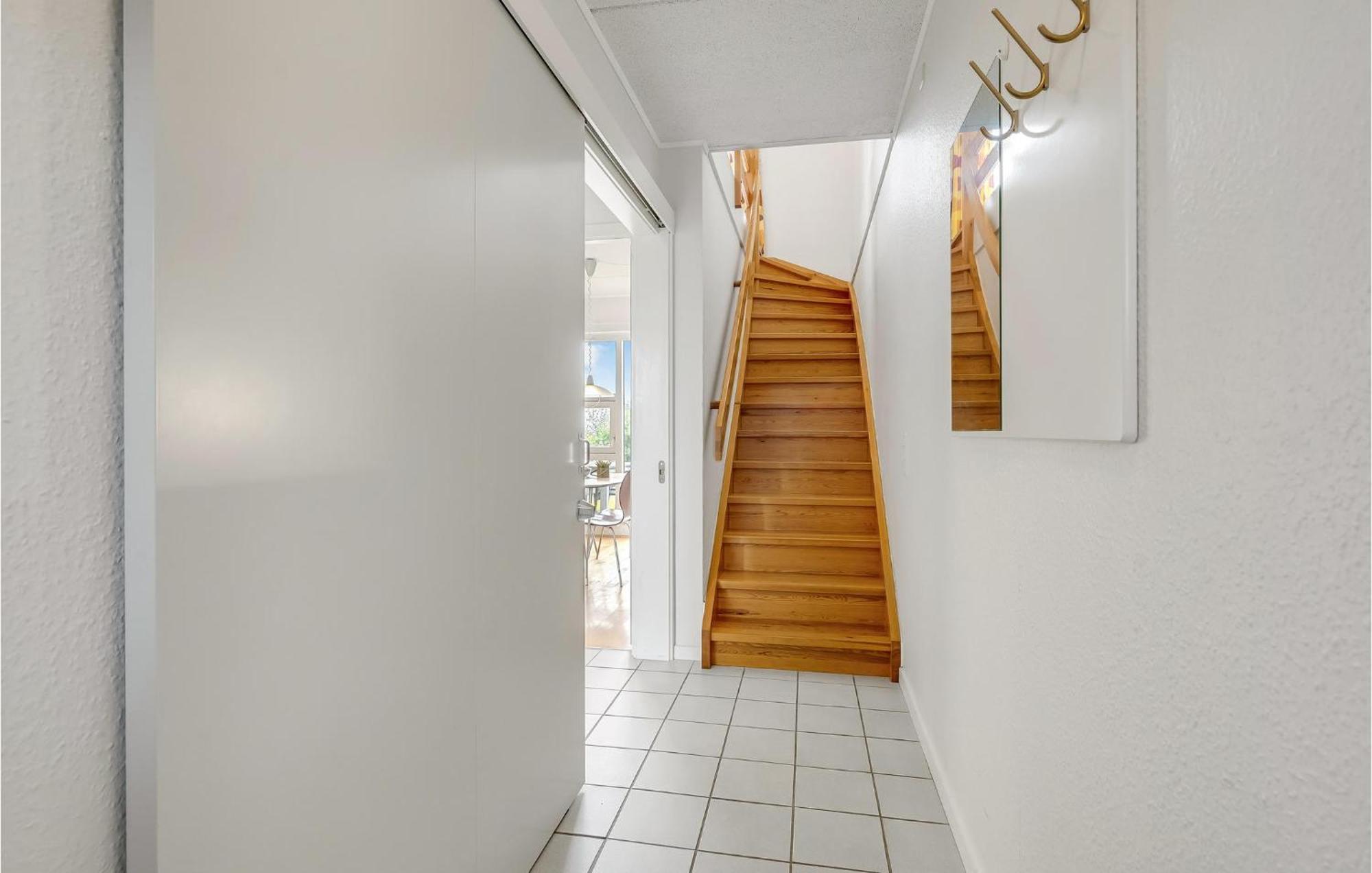 2 Bedroom Stunning Home In Hojer ภายนอก รูปภาพ